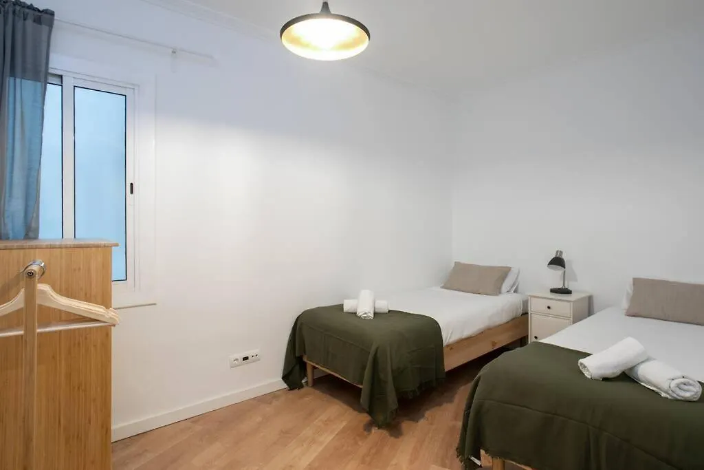Canela Homes Barcelona Padilla 0*,  Spanien